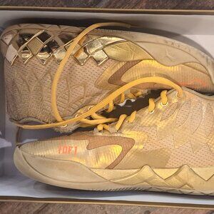 PUMA X LaMelo Ball MB.01 Golden Child Big Kids Size 6.5 Basketball 379297-01+Box